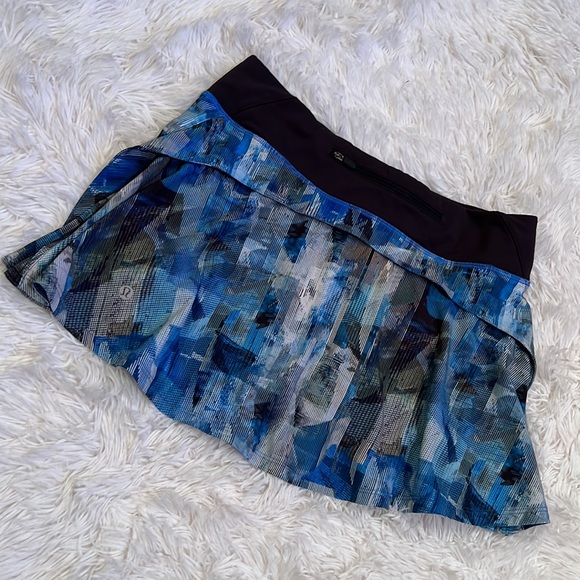 Lululemon Play of the pleats skort size 6 - Picture 4 of 9
